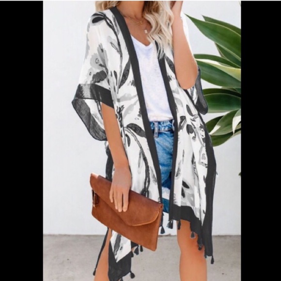 RESTOCK Komono Beach Cover Up - Picture 2 of 4